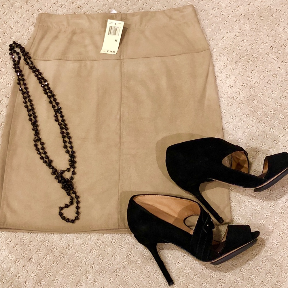 NWT Max Studio faux suede skirt